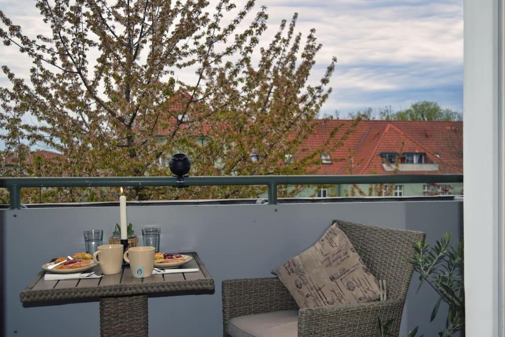 Md-5 Stadtfeld Beimsstrasse 81 - Appartement Domblick - Parkplatz - Balkon - 2Einzelbetten - Schlafsofa Magdeburg Eksteriør bilde